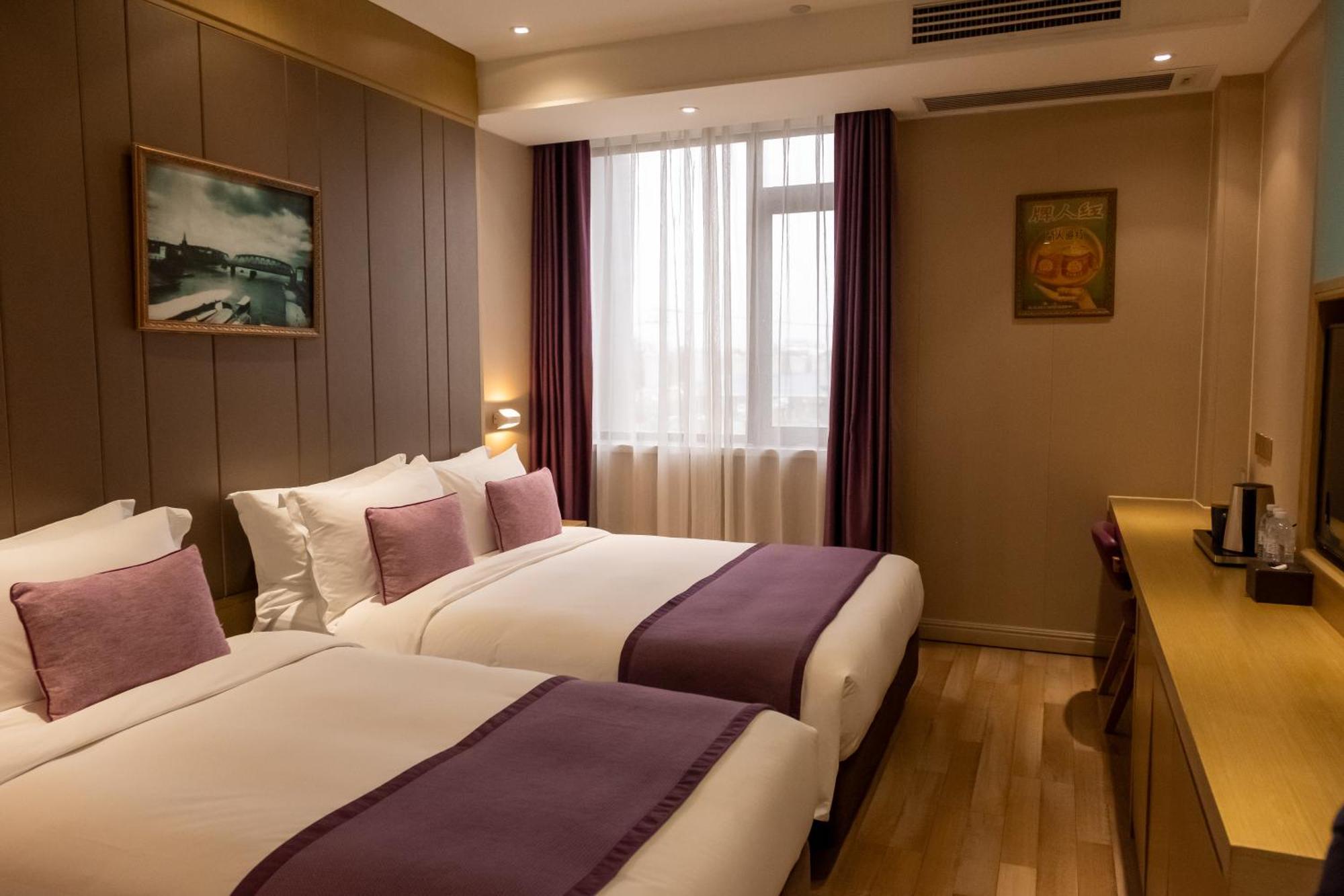 Shanghai-Deco Hotel-Free Shuttle Bus To Pudong Airport And Disneyland Exterior photo
